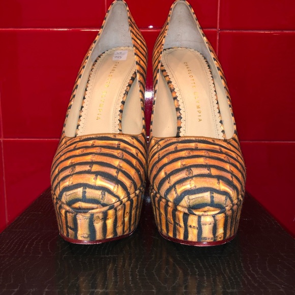 **AUTHENTIC** Charlotte Olympia Platform Pumps - Picture 2 of 8